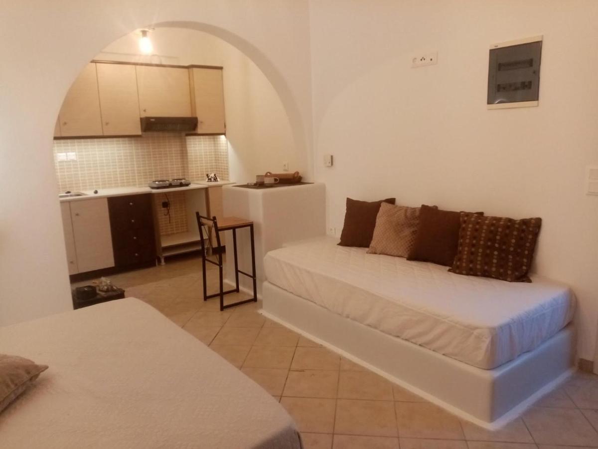 Little Yard Studios & Apartments #6 Naxos City エクステリア 写真